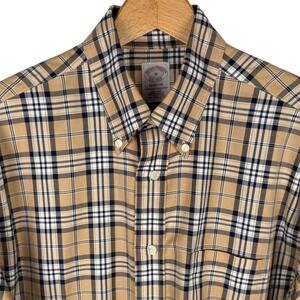 Brooks Brothers Madison Shirt Mens Medium Tan Navy Plaid Supima Cotton Non-Iron